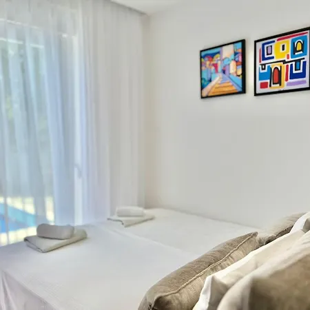Apartment Sunrise With Pool Mostar